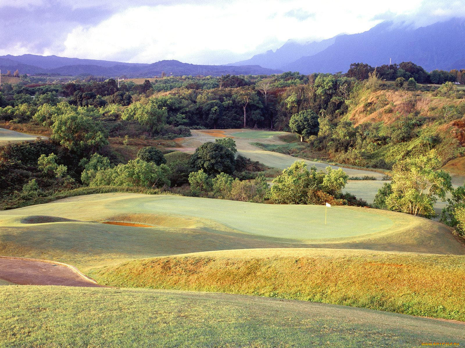 Природа 36. Лучшие места планеты. Google, Princeville Kauai Golf course.